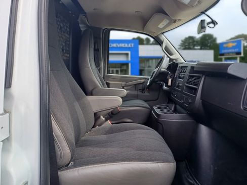 Used 2024 GMC Savana 2500 w/ Driver Convenience Package RWD image 16