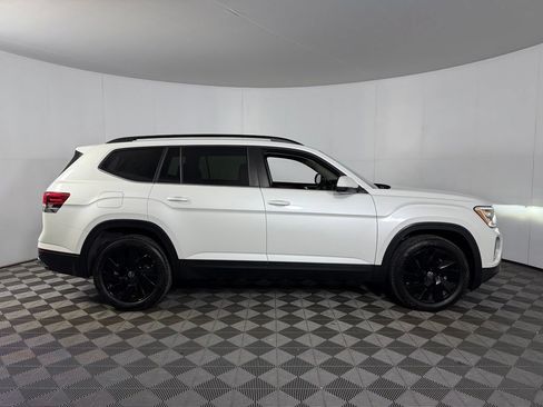 Used 2026 Volkswagen Atlas SE AWD/4WD image 6