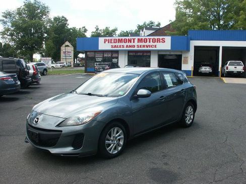 Used 2012 MAZDA MAZDA3 i Touring FWD image 1