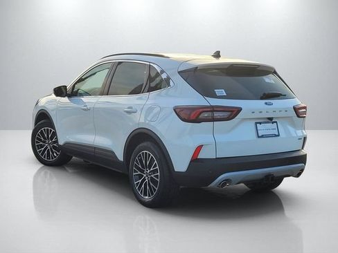New 2025 Ford Escape SE w/ PHEV Premium Package FWD image 6