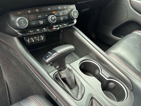 Used 2023 Dodge Durango GT image 11