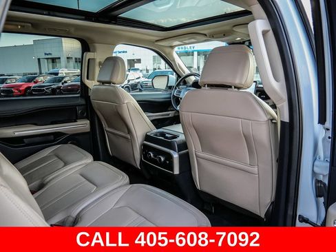 Used 2024 Ford Expedition Max Limited RWD image 24