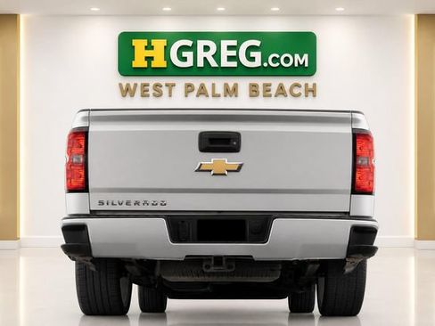 Used 2018 Chevrolet Silverado 1500 Custom w/ Custom Value Package RWD image 7