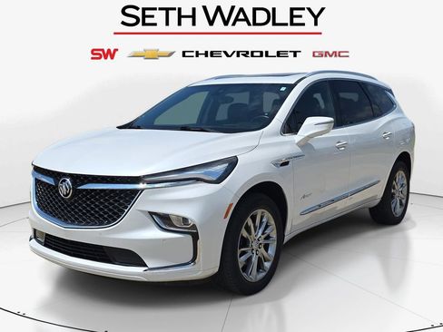 Used 2024 Buick Enclave Avenir w/ Trailering Package, 5000 lbs. FWD image 3