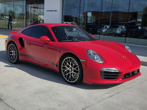 Used 2014 Porsche 911 Turbo image 6