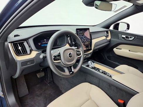 New 2026 Volvo XC60 B5 Plus w/ Climate Package image 20