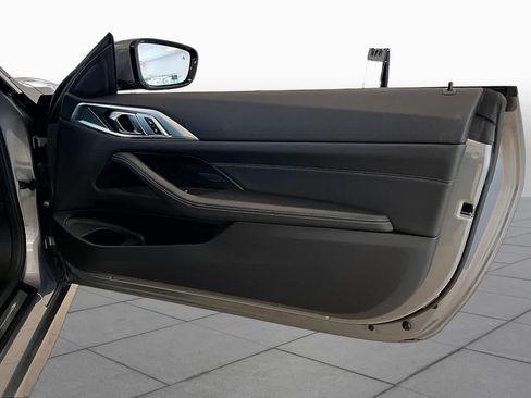 Used 2025 BMW 430i Coupe w/ Convenience Package RWD image 20
