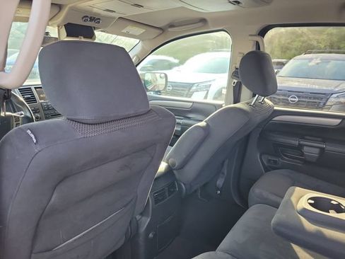 Used 2013 Nissan Armada SV RWD image 11