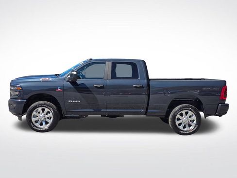 Used 2026 RAM 3500 Big Horn AWD/4WD image 12