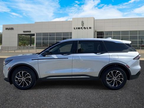 New 2026 Lincoln Nautilus Premier AWD/4WD image 6