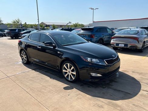 Used 2011 Kia Optima SX w/ Premium Touring Pkg FWD image 4