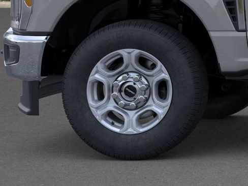New 2026 Ford F250 XLT AWD/4WD image 19