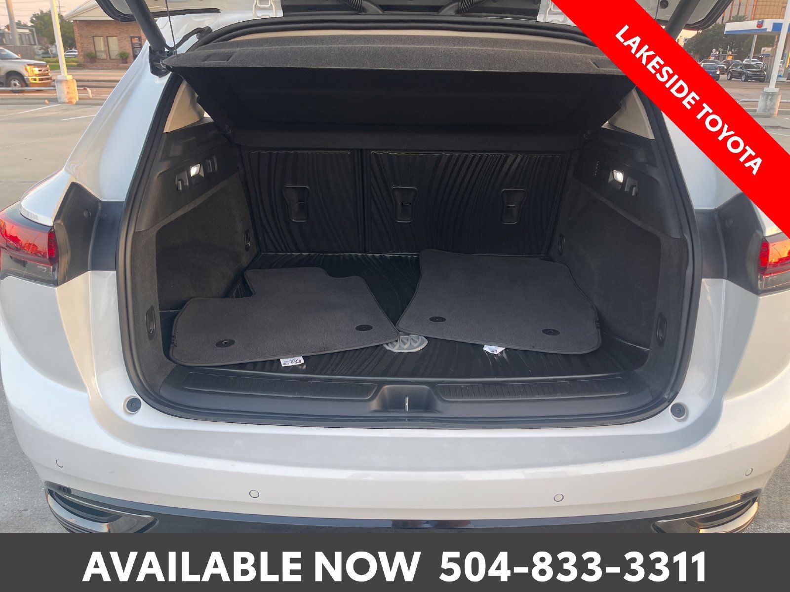 Used 2023 Buick Envision Essence w/ Sport Touring Package FWD image 19