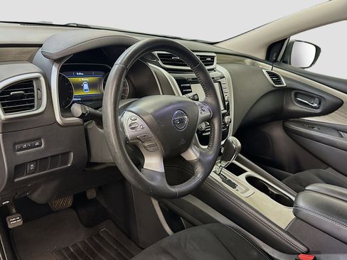 Used 2018 Nissan Murano SV AWD/4WD image 18