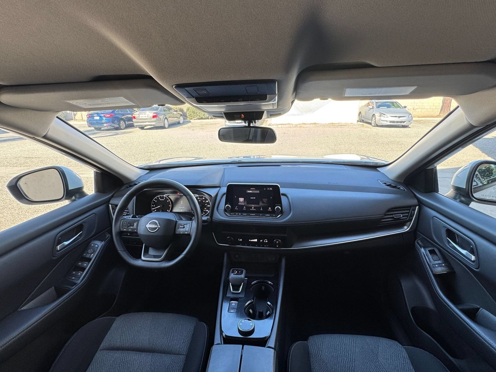 Used 2026 Nissan Rogue SV AWD/4WD image 34