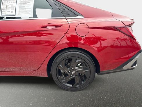 Used 2026 Hyundai Elantra SEL Sport Premium w/ Cargo Package FWD image 9