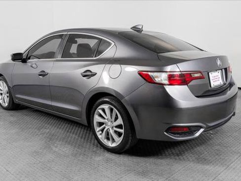 Used 2017 Acura ILX w/ Premium Package FWD image 6