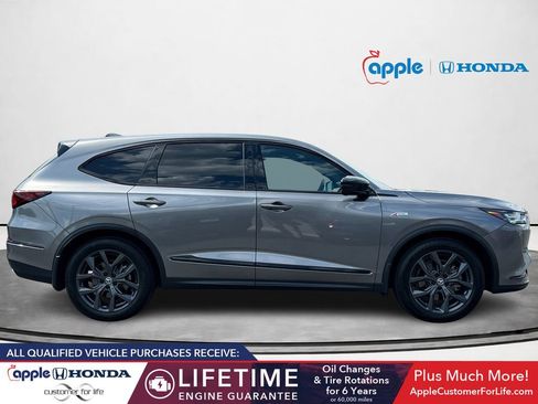 Used 2023 Acura MDX A-Spec AWD/4WD image 2