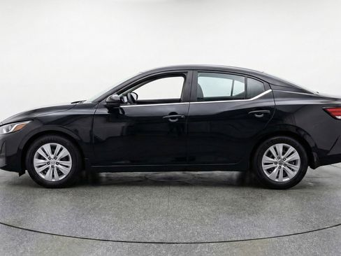 Used 2025 Nissan Sentra S FWD image 5