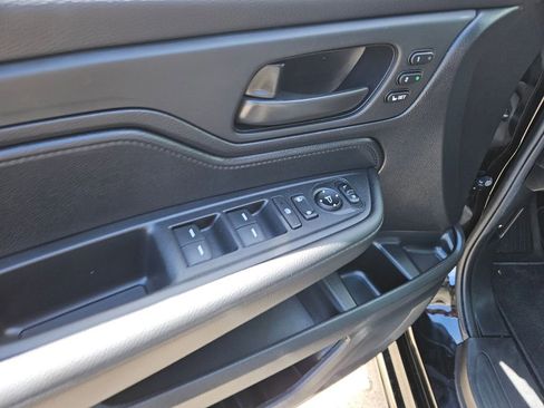 Used 2025 Honda Odyssey Sport-L image 15