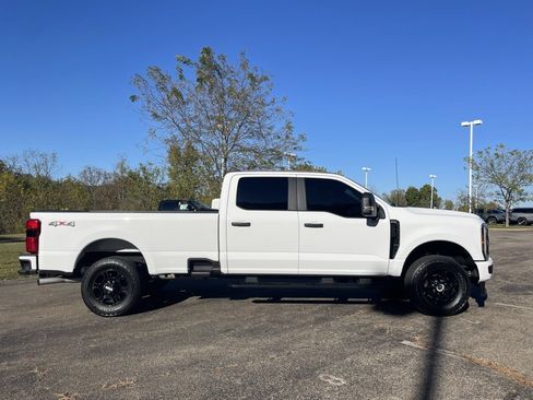 Used 2024 Ford F250 XL w/ STX Appearance Package image 2