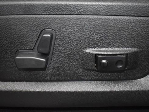 Used 2023 RAM 2500 Limited image 20