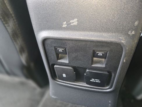 Used 2023 Ford Bronco Outer Banks w/ Sasquatch Package image 25