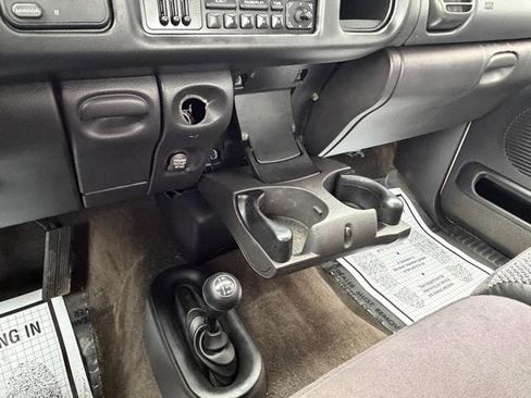 Used 2002 Dodge Ram 2500 Truck 4WD EXT CAB SLT image 16