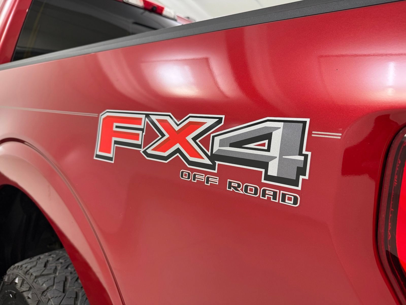 Used 2021 Ford F150 Lariat AWD/4WD image 9