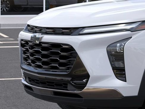 New 2026 Chevrolet Trax ACTIV w/ Driver Confidence Package FWD image 13