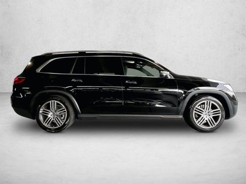 Certified 2025 Mercedes-Benz GLS 450 4MATIC image 5