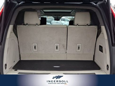 Used 2021 Cadillac Escalade Premium Luxury Platinum w/ Heavy-Duty Trailer Package image 31