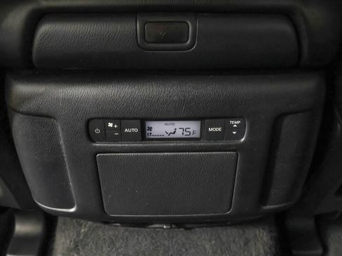 Used 2021 Nissan Armada SL w/ Captain's Chairs Package AWD/4WD image 40