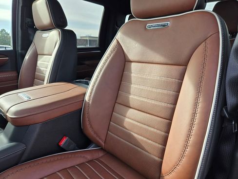 New 2026 GMC Sierra 3500 Denali Ultimate image 19