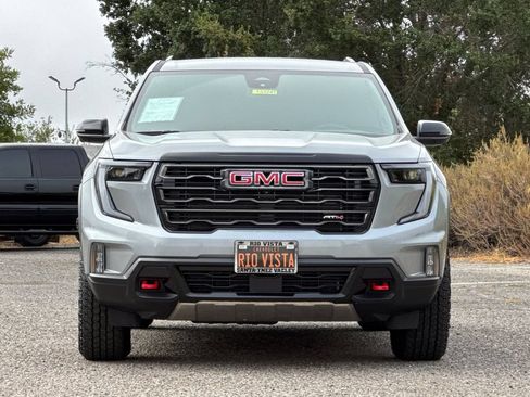 Used 2025 GMC Acadia AT4 AWD/4WD image 9