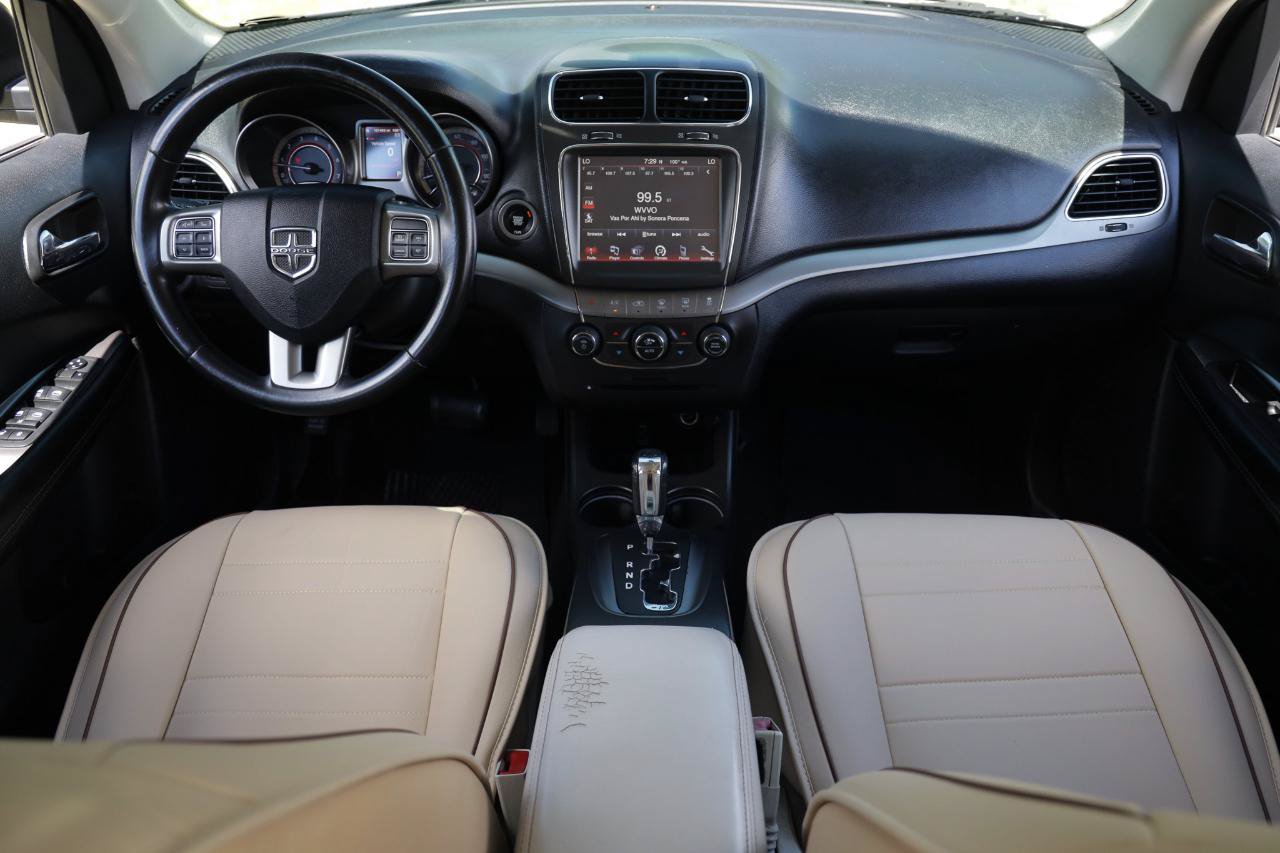 Used 2018 Dodge Journey Crossroad AWD/4WD image 2