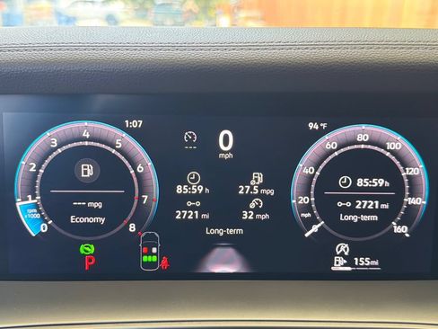 Used 2026 Volkswagen Tiguan SE R-Line FWD image 22