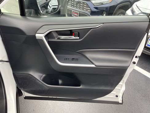 Certified 2023 Toyota RAV4 SE image 11