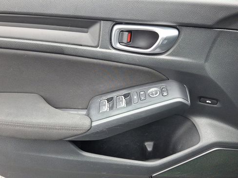 Used 2023 Honda Civic Sport image 12