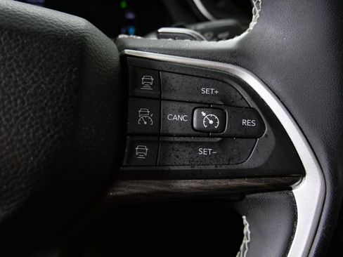 Used 2022 Jeep Grand Cherokee Limited 4xe AWD/4WD image 25