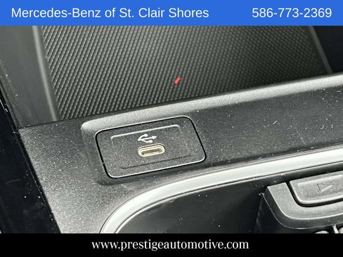 Used 2025 Mercedes-Benz CLA 250 4MATIC image 27