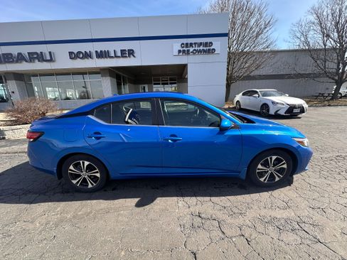 Used 2022 Nissan Sentra SV w/ All-Weather Package image 2
