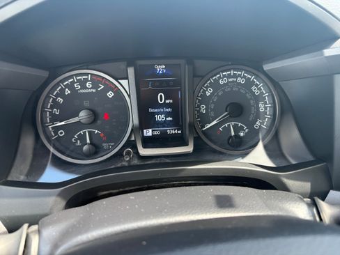 Used 2023 Toyota Tacoma TRD Off-Road AWD/4WD image 3