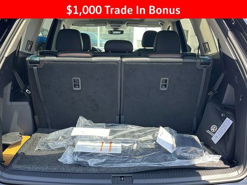 New 2025 Volkswagen Atlas Peak Edition SE AWD/4WD image 30
