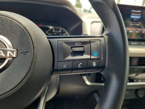 Certified 2023 Nissan Rogue SV FWD image 25