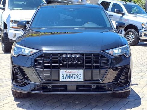 Used 2021 Audi Q3 2.0T Premium w/ Convenience Package AWD/4WD image 2