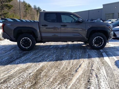 New 2026 Toyota Tacoma TRD Off-Road image 5
