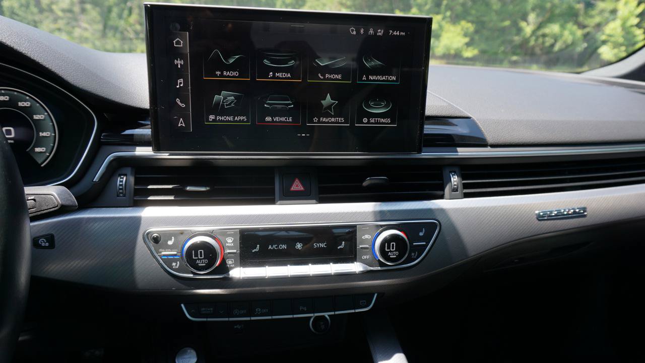Used 2021 Audi A5 2.0T Premium Plus w/ Premium Plus AWD/4WD image 25
