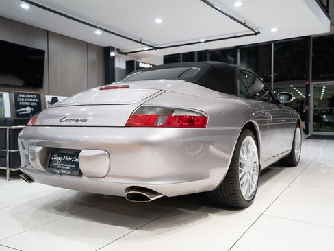 Used 2002 Porsche 911 Cabriolet image 39