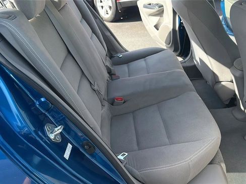 Used 2013 Honda Insight LX image 31